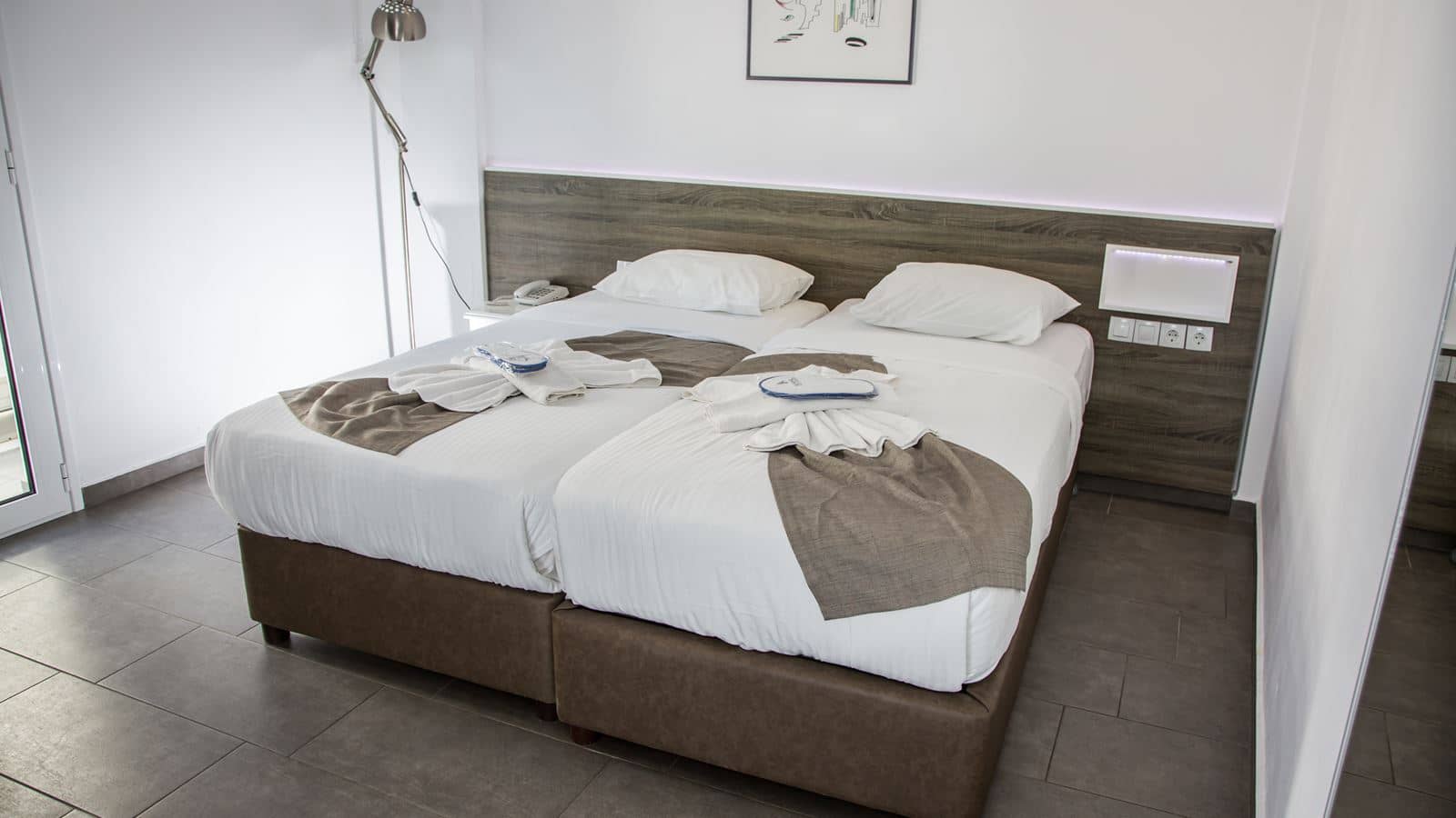 rooms-room-double-sea-side