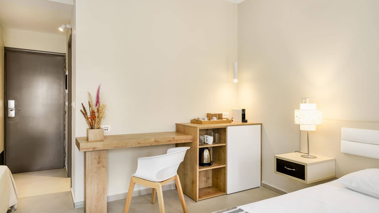 rooms-room-comfort-double-balcony-or-terrace