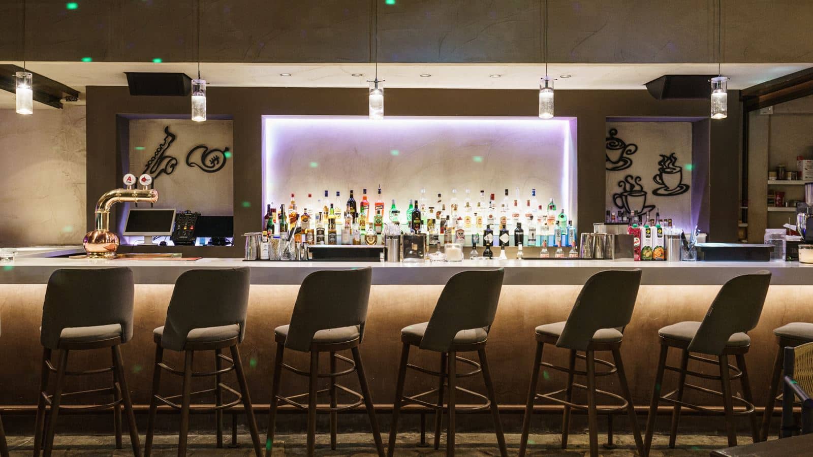 bars-main-bar