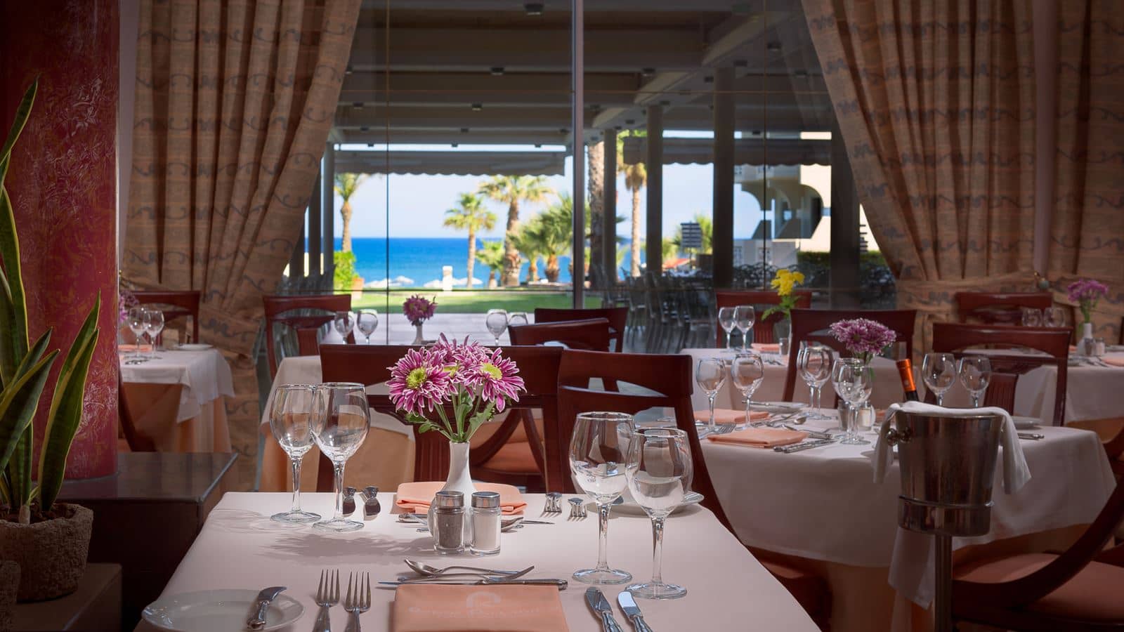 restaurants-symposium