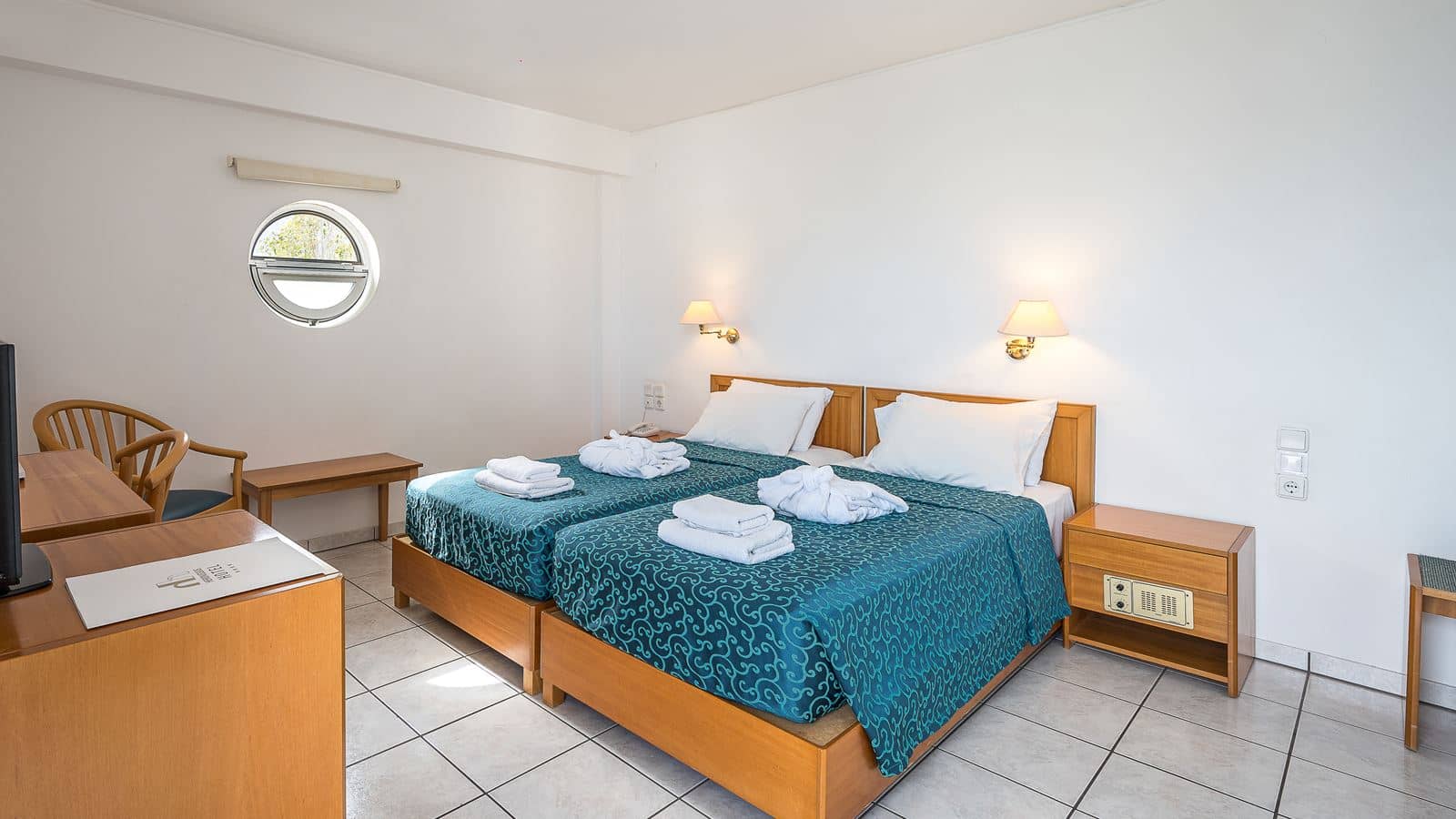 rooms-double-room