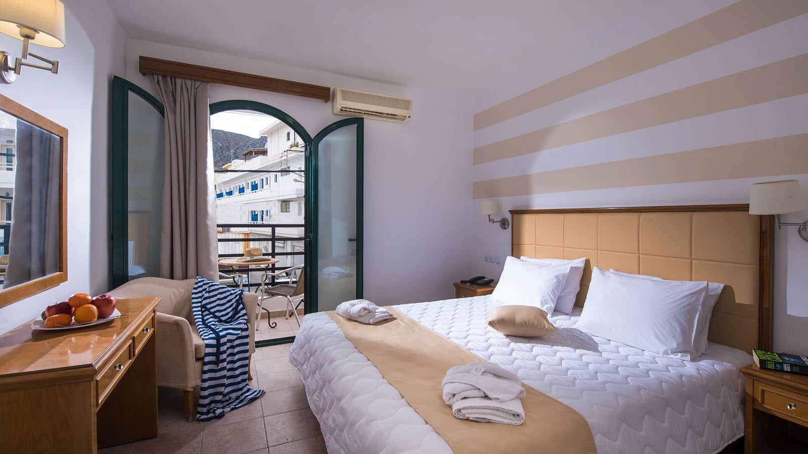 rooms-single-room