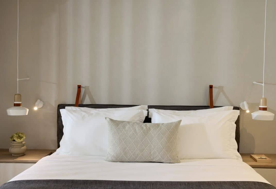 rooms-deluxe-room
