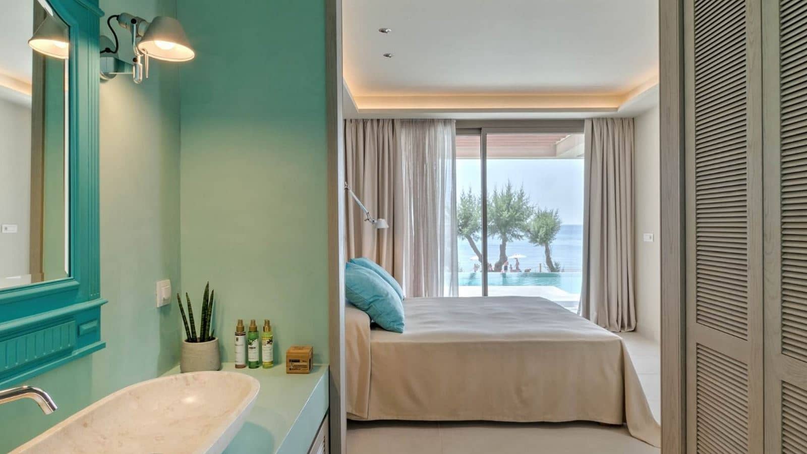 rooms-on-the-beach-amada-villa