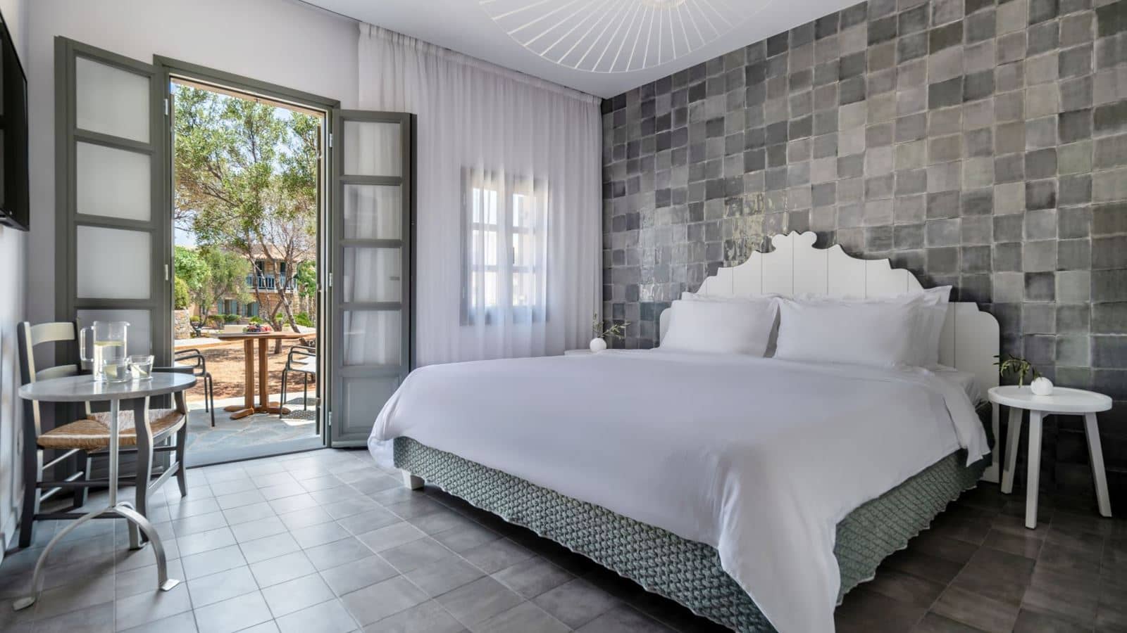 rooms-family-suite-garden-view
