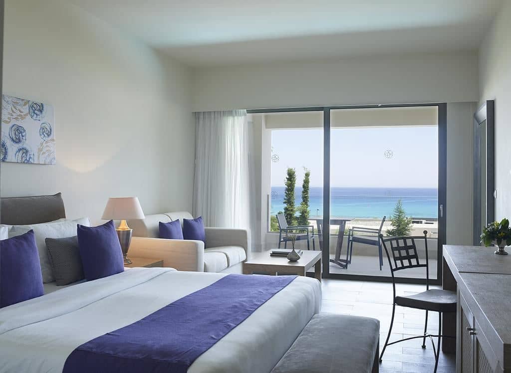 rooms-princess-sea-front-with-balcony
