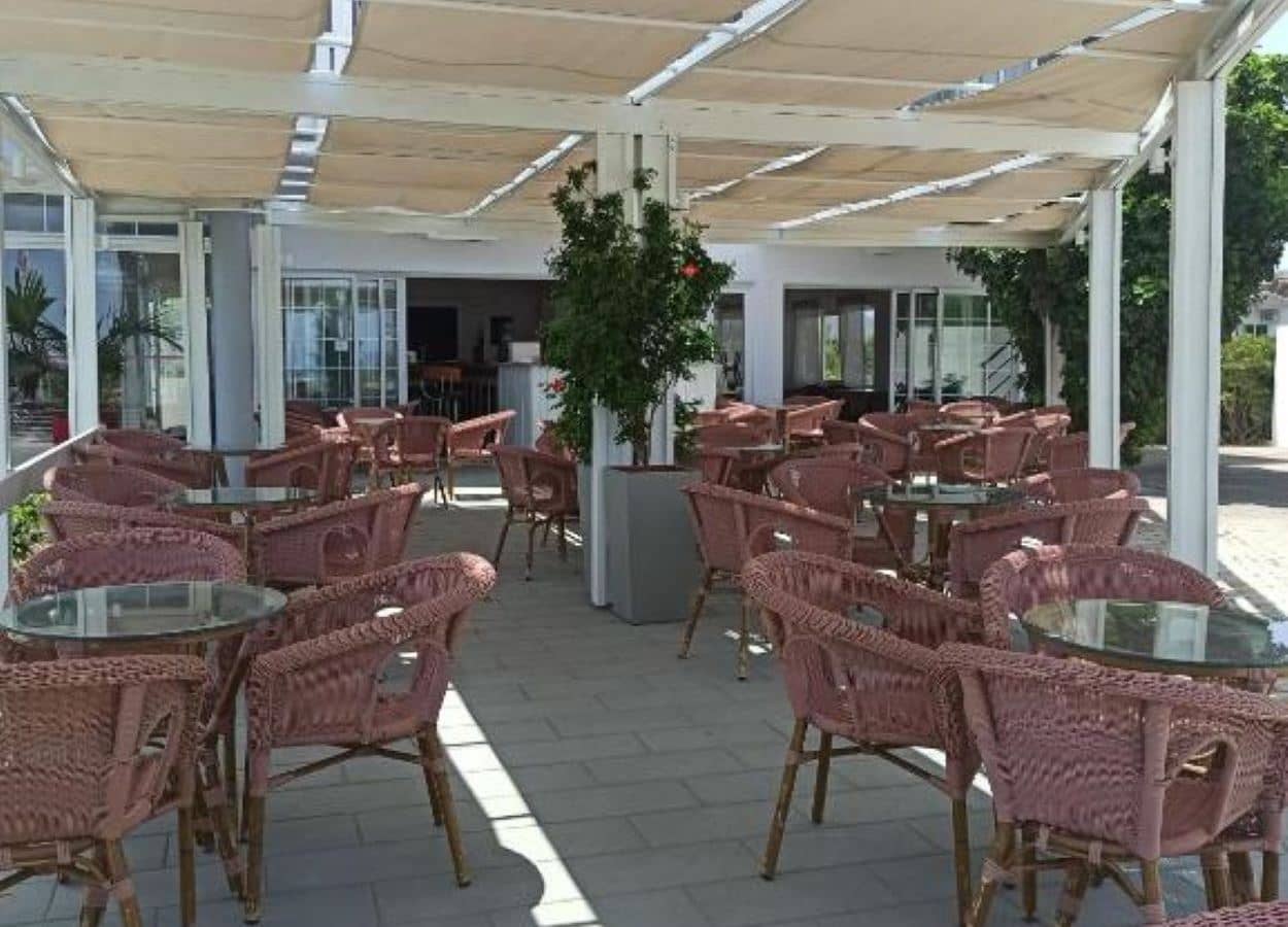 bars-main-bar