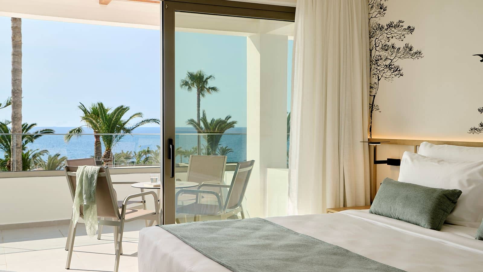 rooms-bungalow-family-sea-view