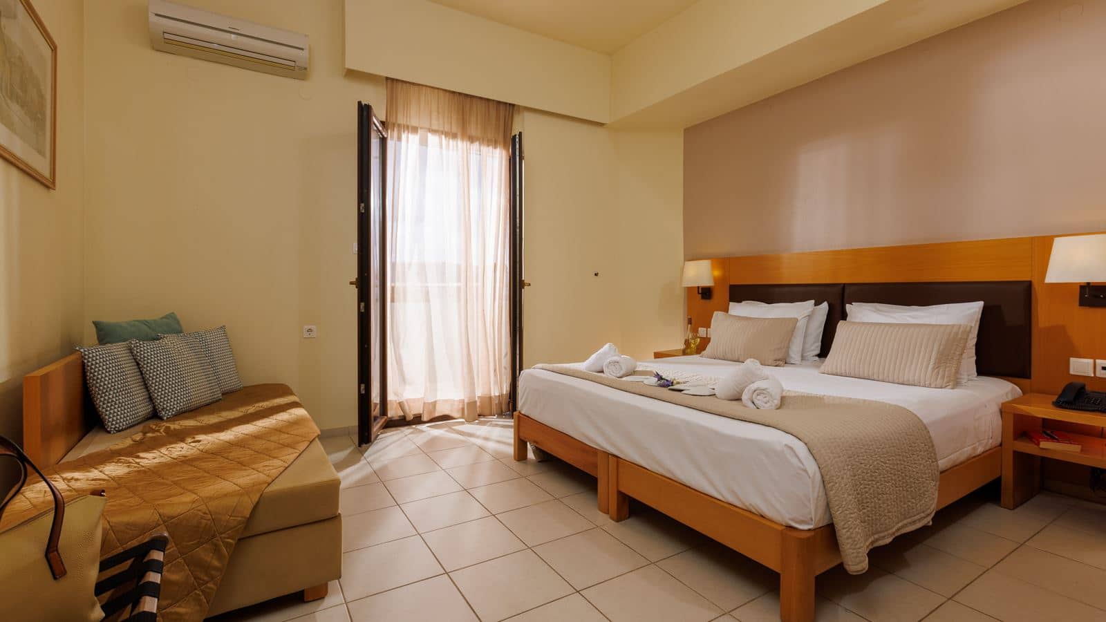rooms-triple-room