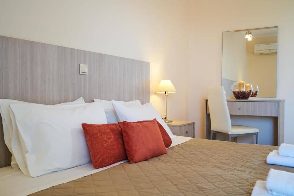 rooms-double-room-hill-view