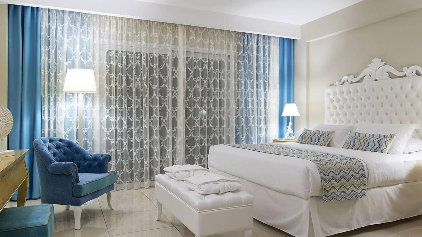 rooms-room-economy