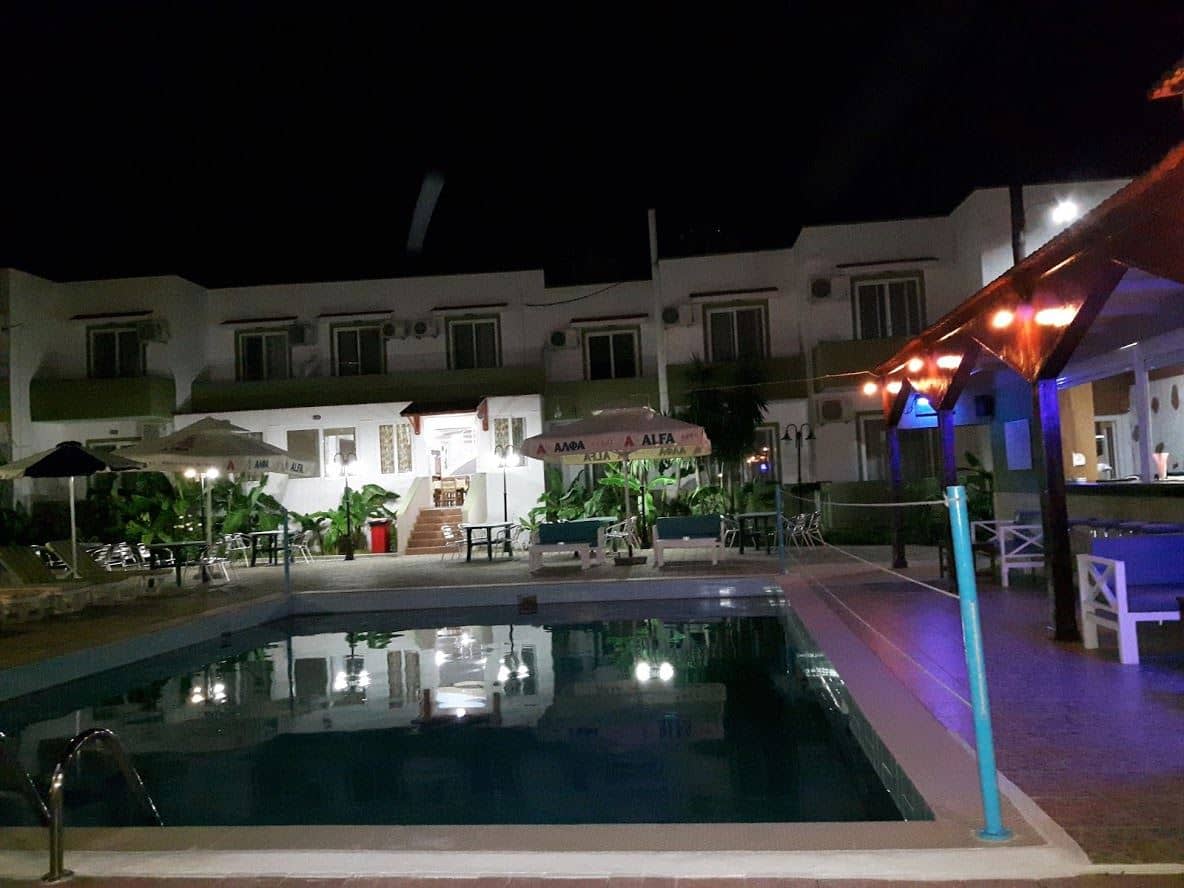 pools-outdoor-pool