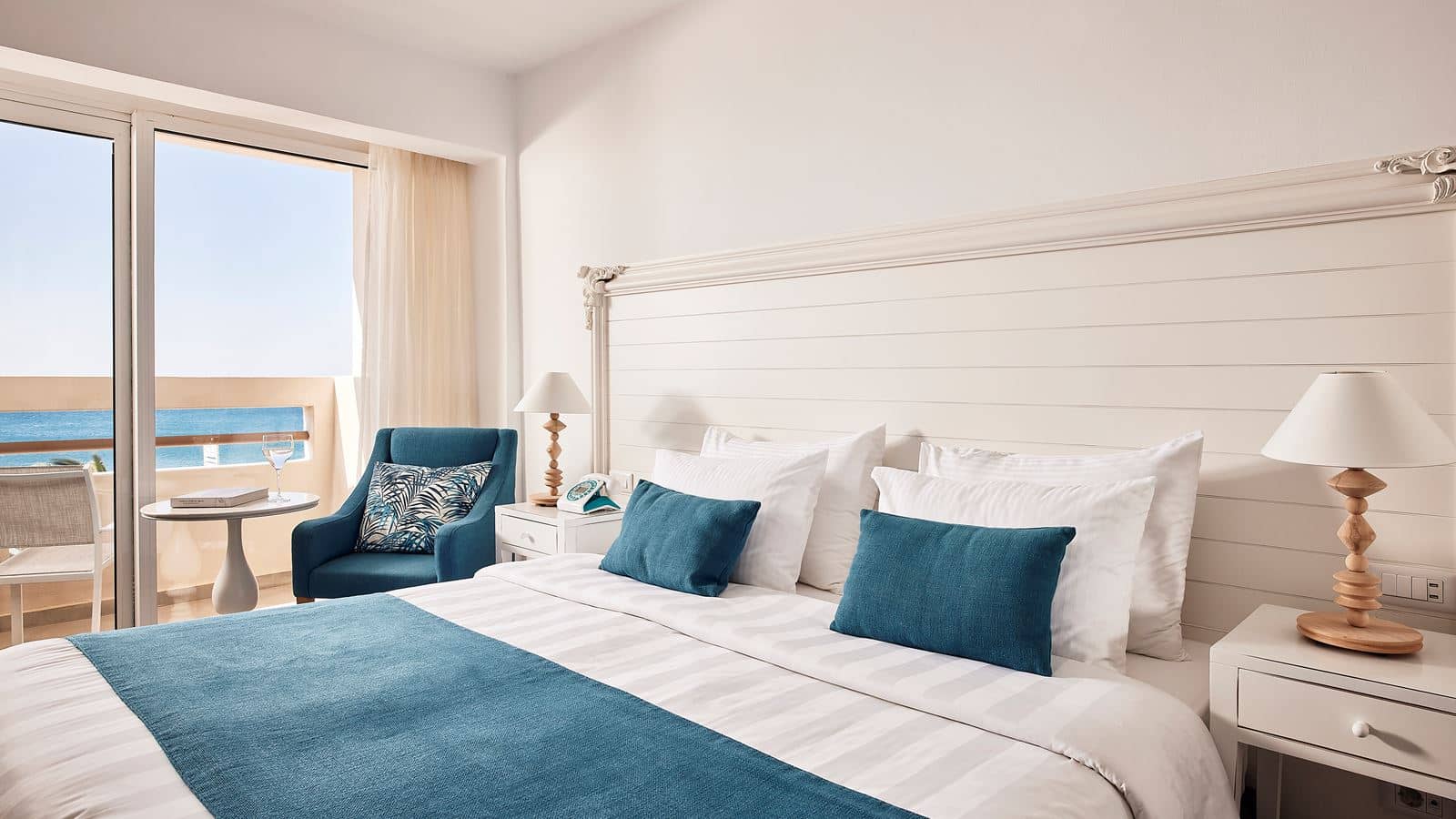 rooms-sunshine-doubletriple-seaview-balcony-or-terrace