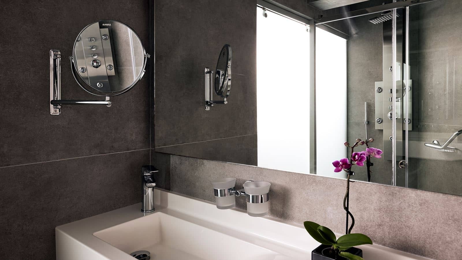 rooms-room-singleuse-gardenview-balcony-or-terrace