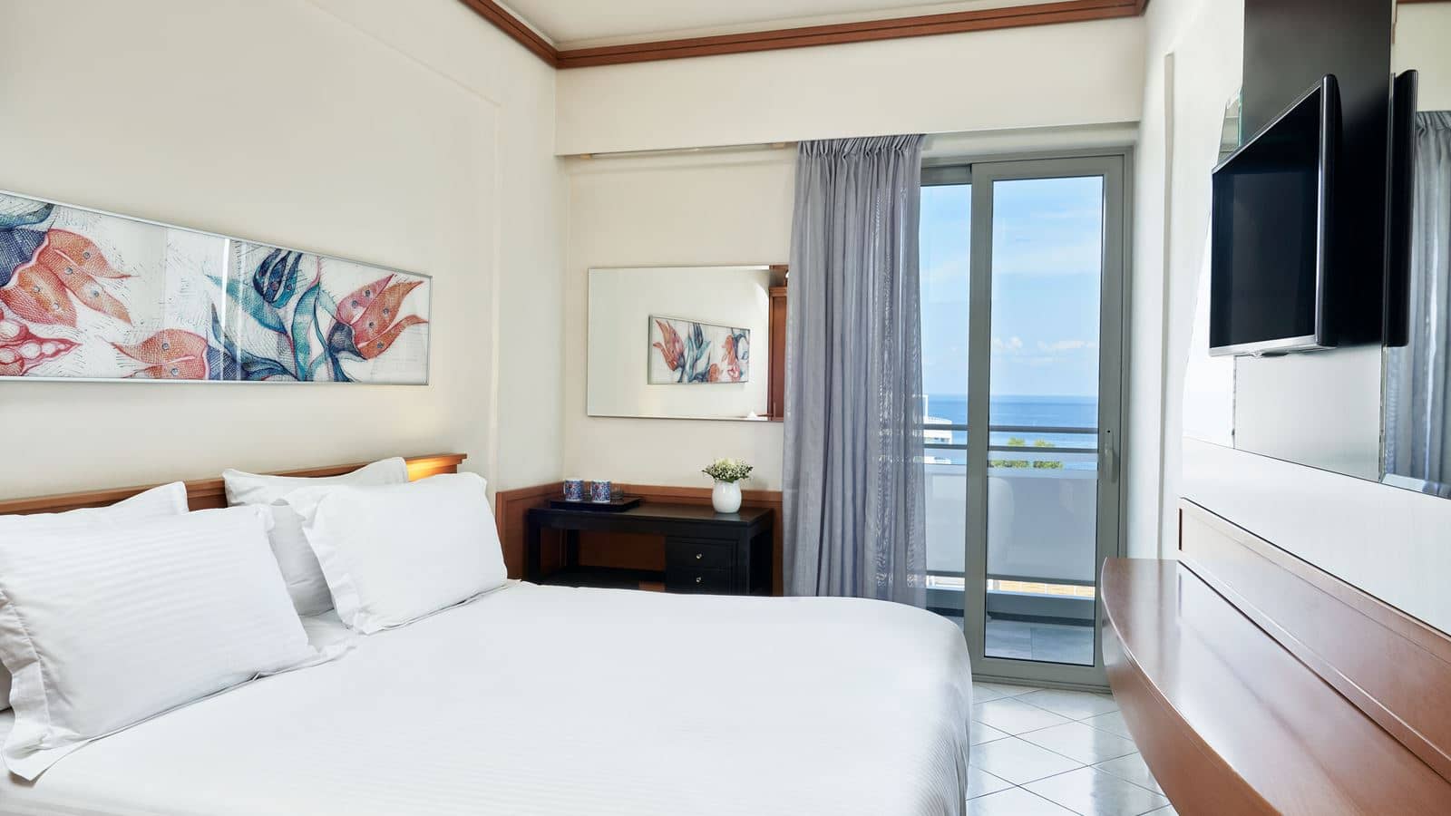 rooms-superior-side-sea-view-with-balcony