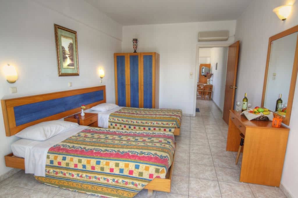 rooms-apartment-one-bedroom-4-pax