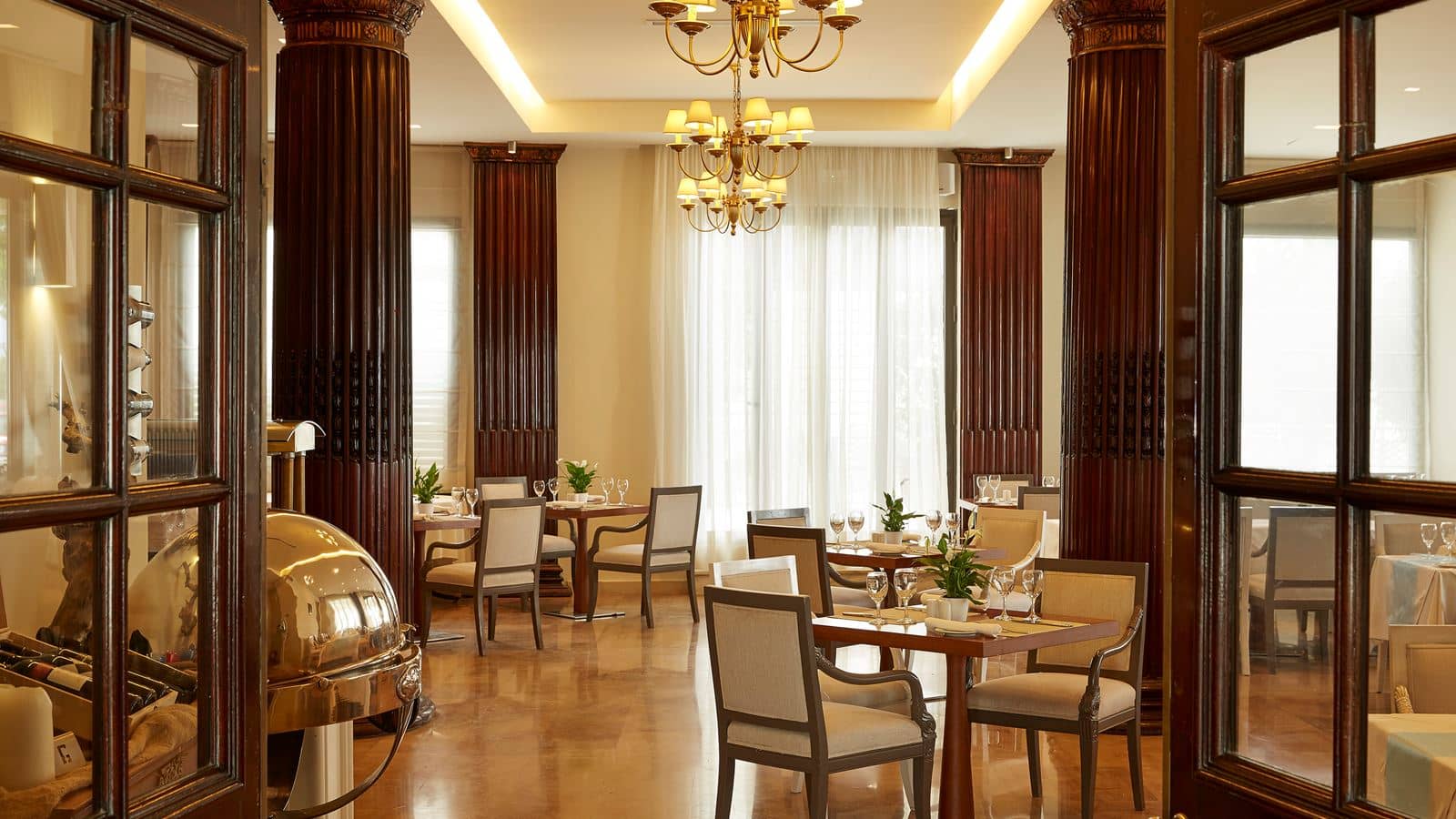restaurants-main-restaurant