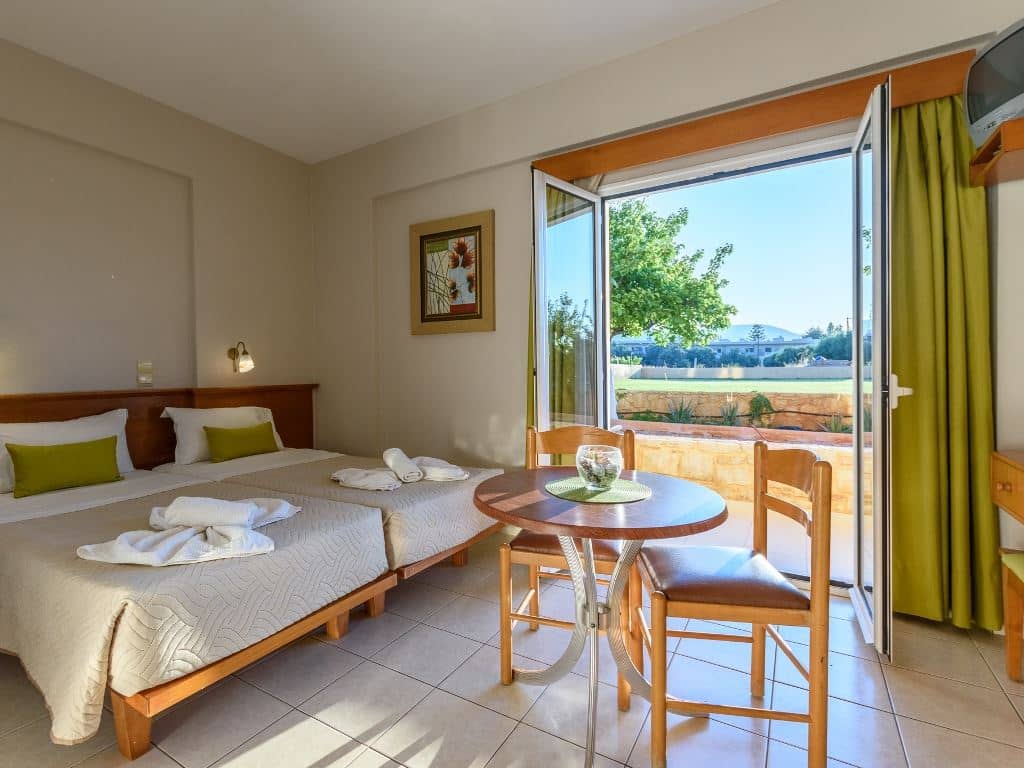 rooms-studio-2-pax