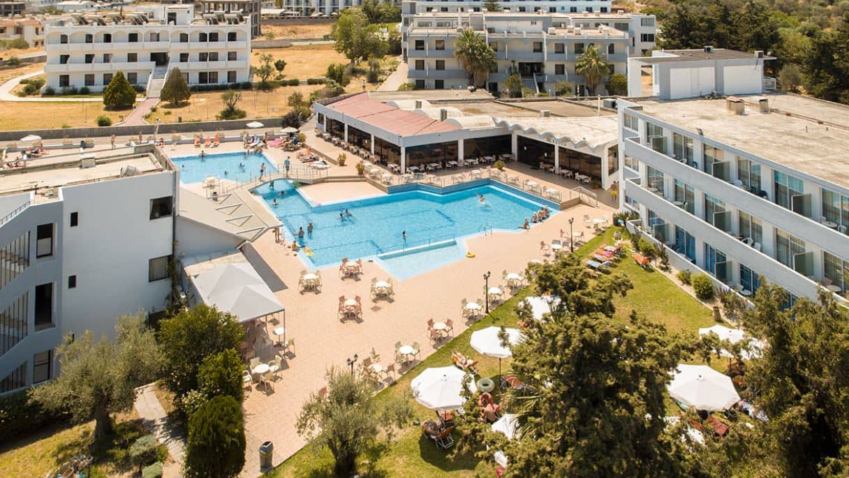 pools-outdoor-pool