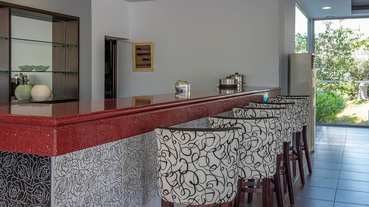 bars-snack-bar