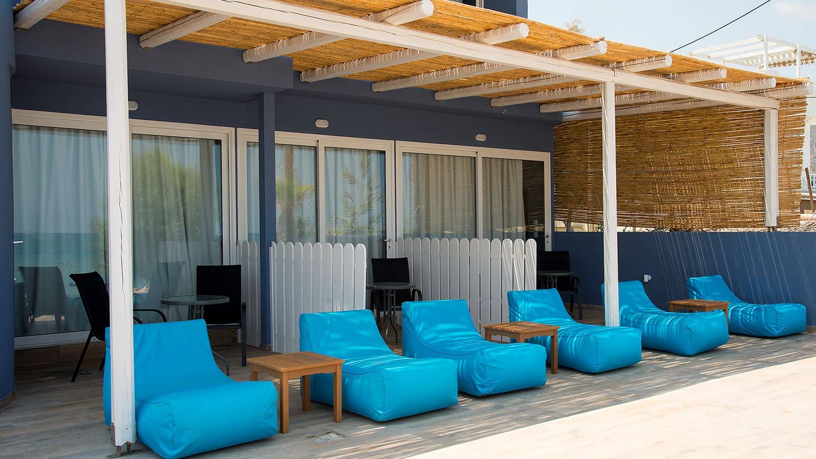 rooms-double-beachfront-room