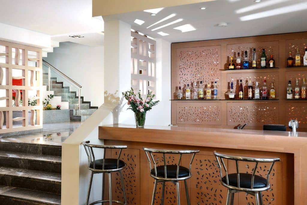 bars-lobby-bar