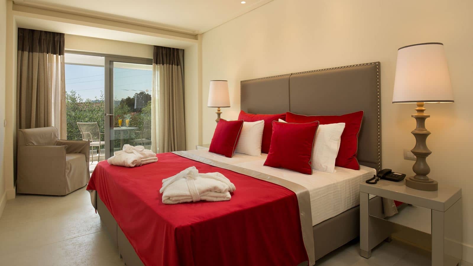 rooms-superior-double-limited-bay-view