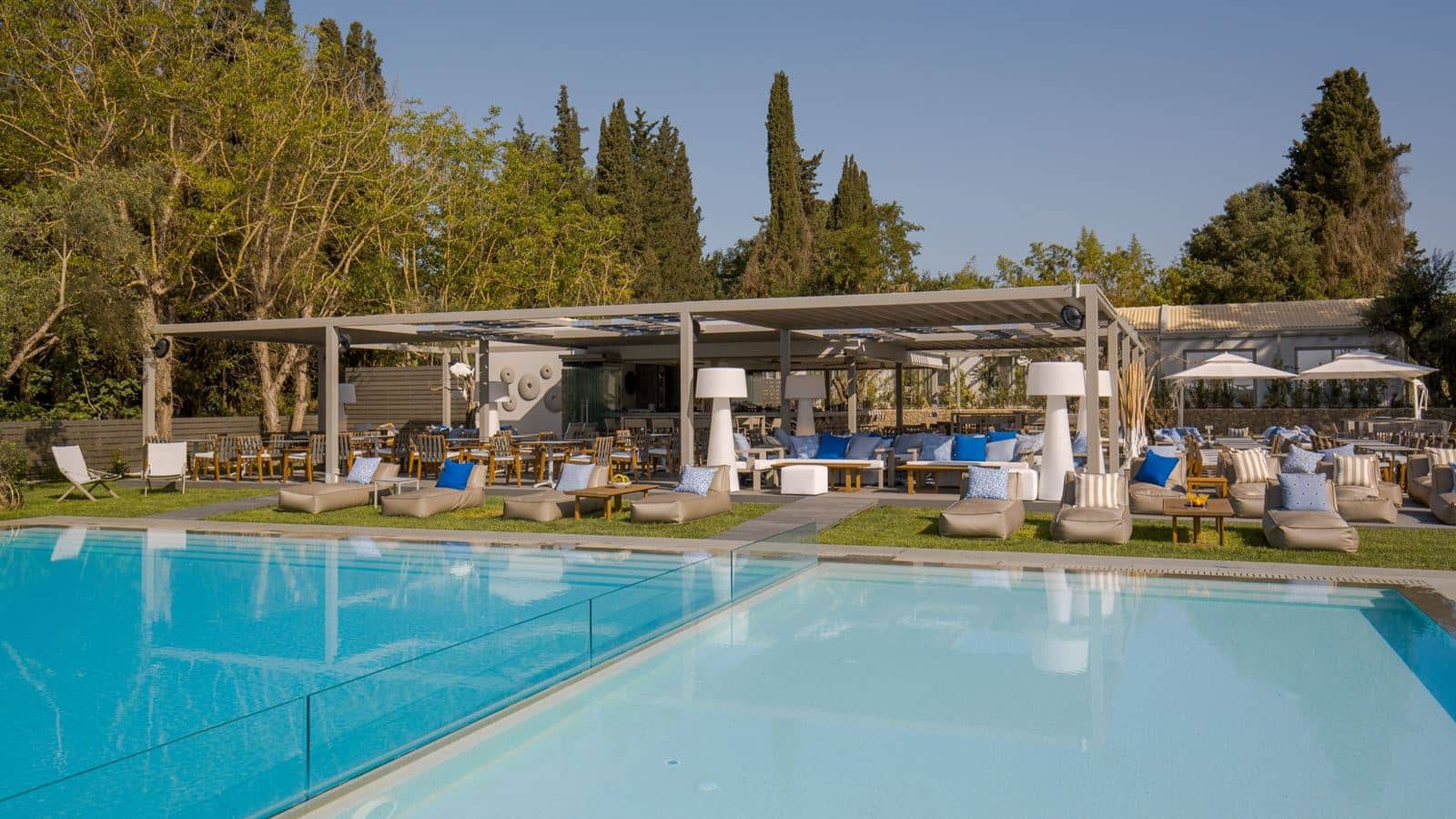 restaurants-rodo-pool-bar