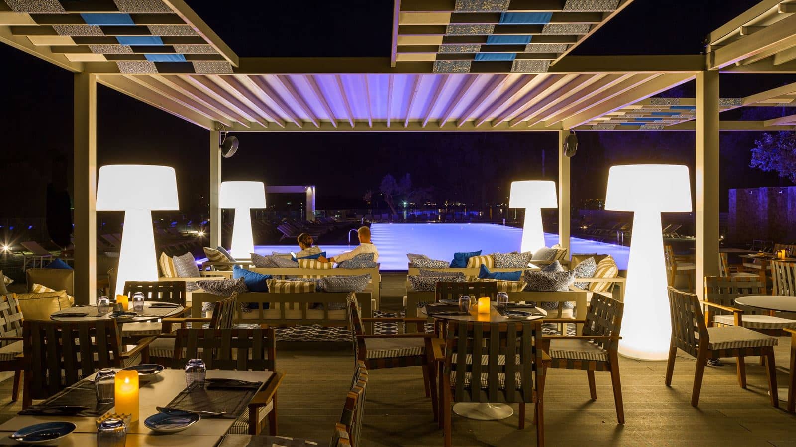 restaurants-rodo-pool-restaurant--a--la-carte-lunch