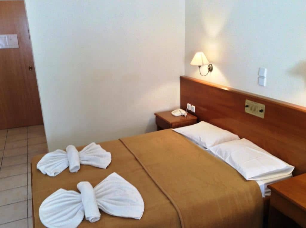 rooms-room-double-side-sea-view