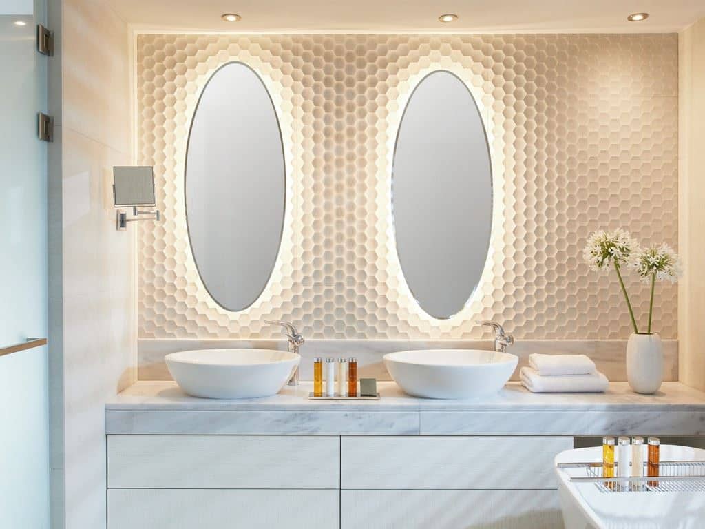 rooms-deluxe-junior-suite-with-private-garden-pool-view