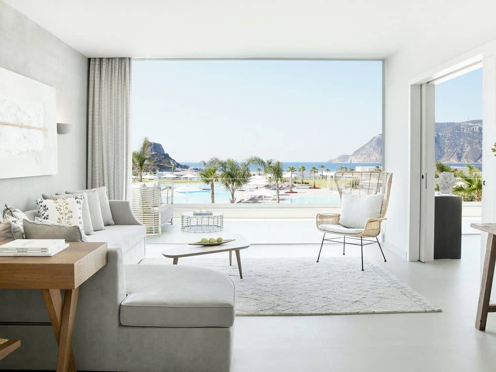 rooms-deluxe-one-bedroom-bungalow-suite-sea-view