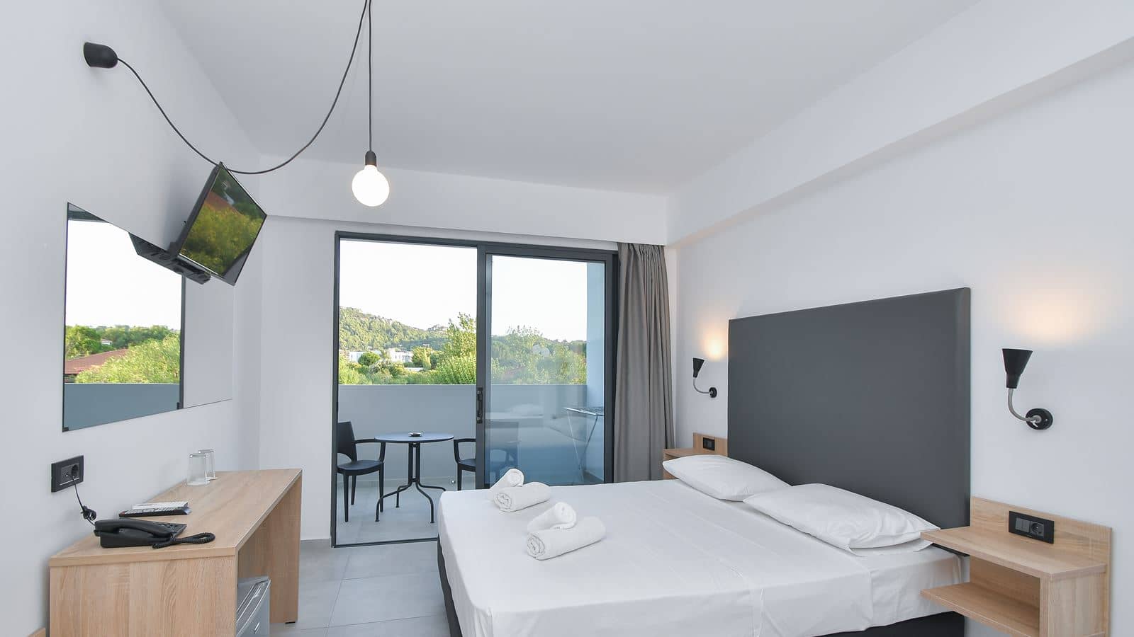 rooms-single-room