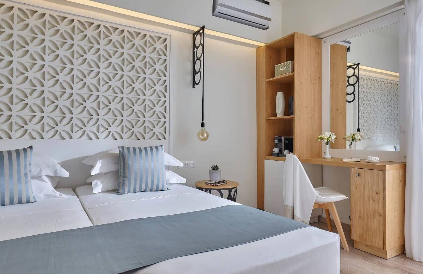 rooms-standard-double-room-inland-view
