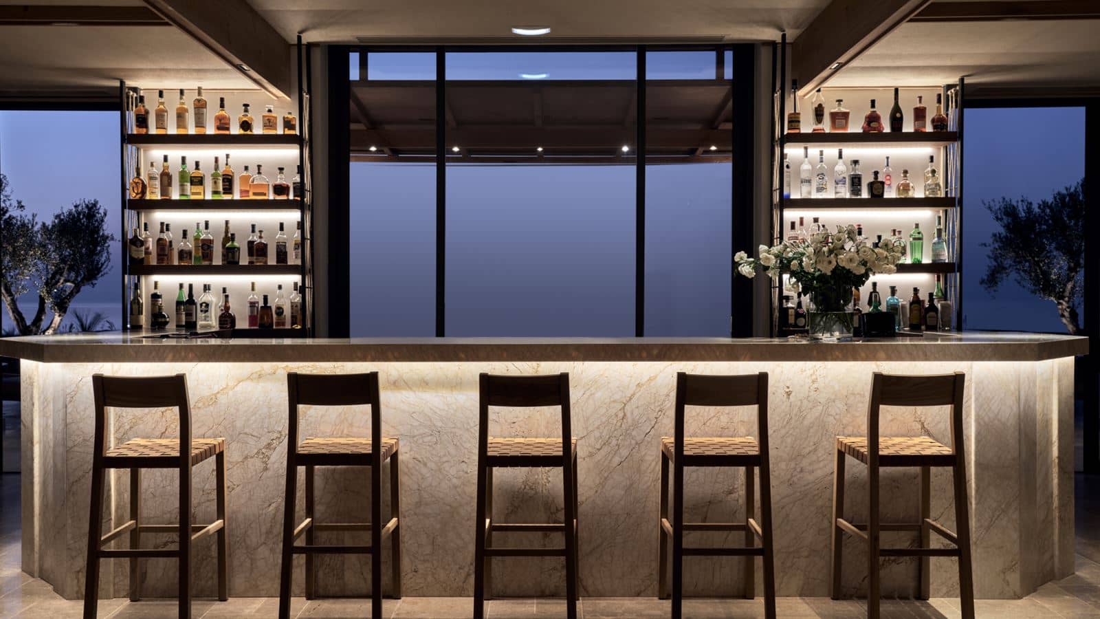 bars-night-bar