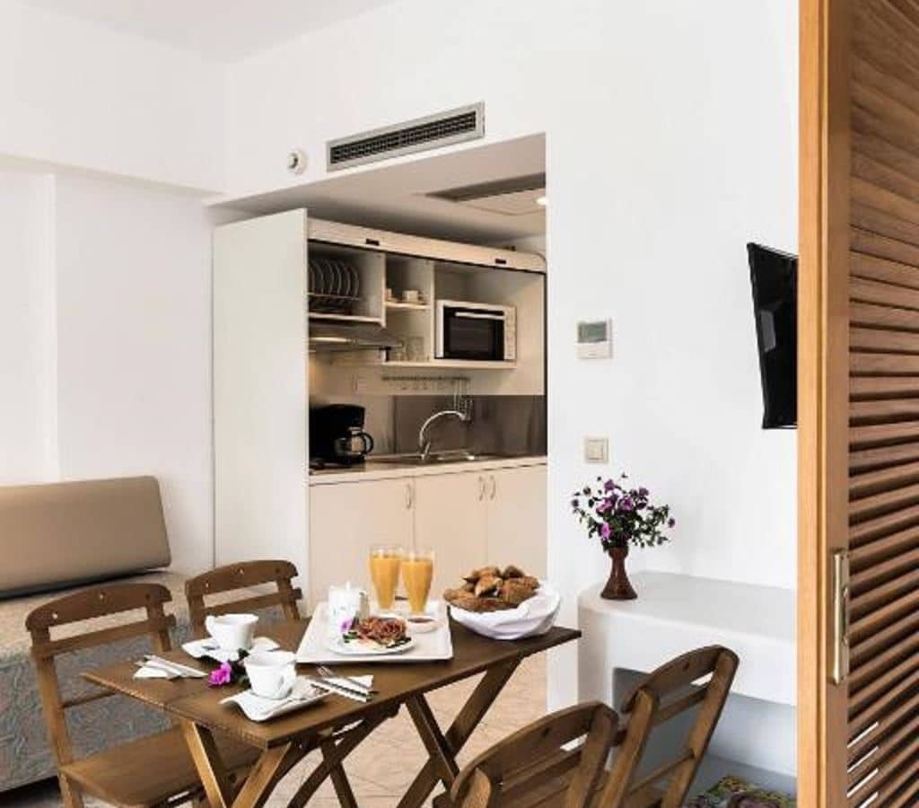 rooms-apartments