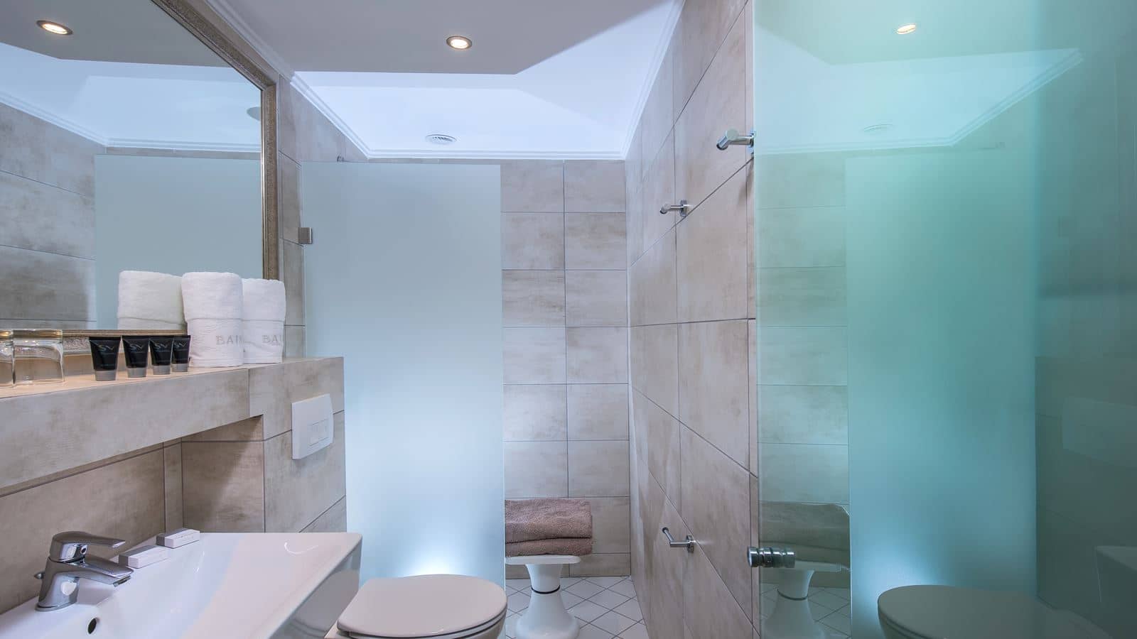 rooms-room-standard-single-use-side-sea-view-balcony-or-terrace