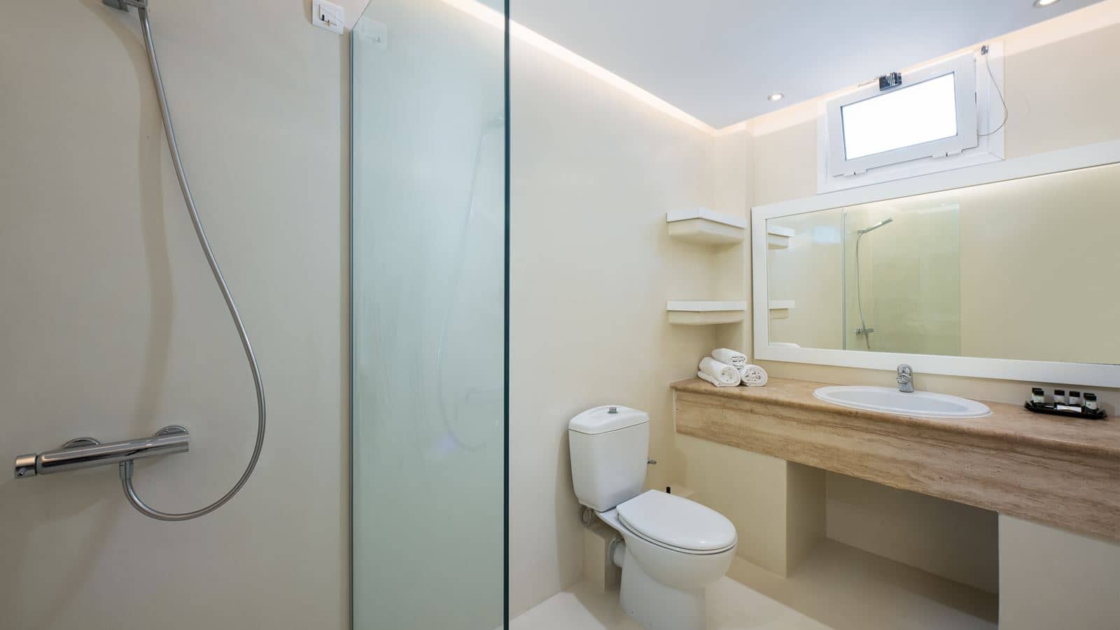 rooms-junior-suite-sea-view