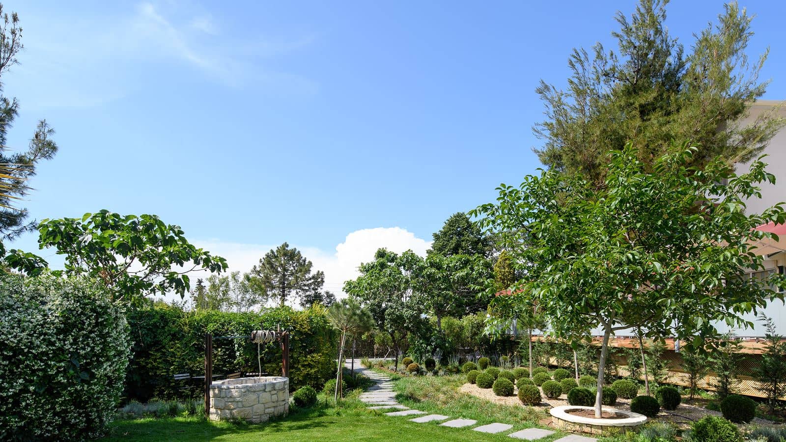general-bungalow