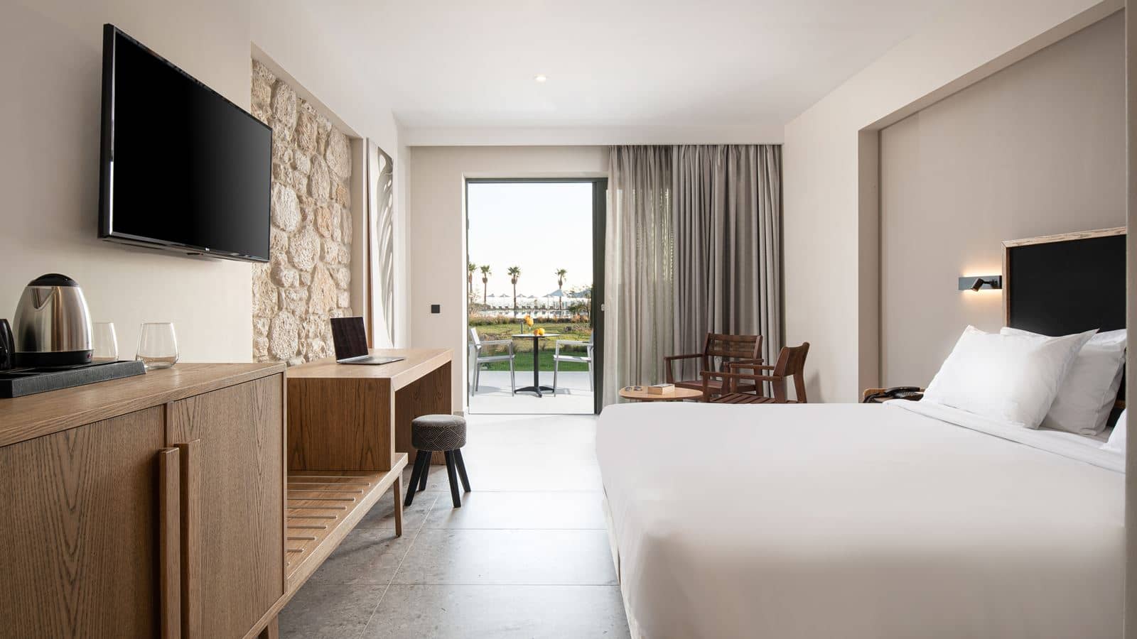 rooms-superior-double-side-sea-view