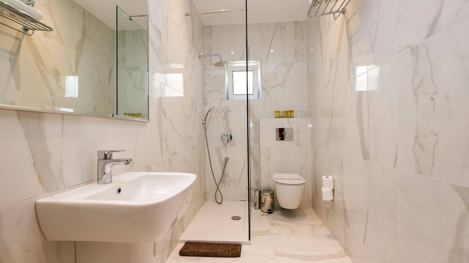 rooms-family-room
