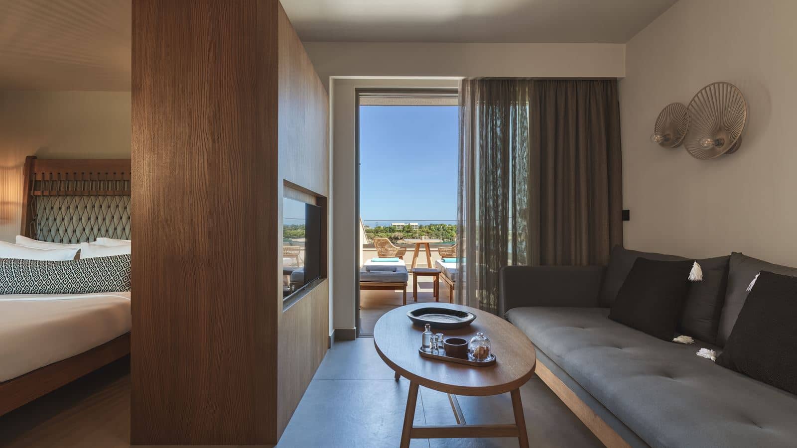 rooms-moonstone-suite-sea-view-no-plunge-pool
