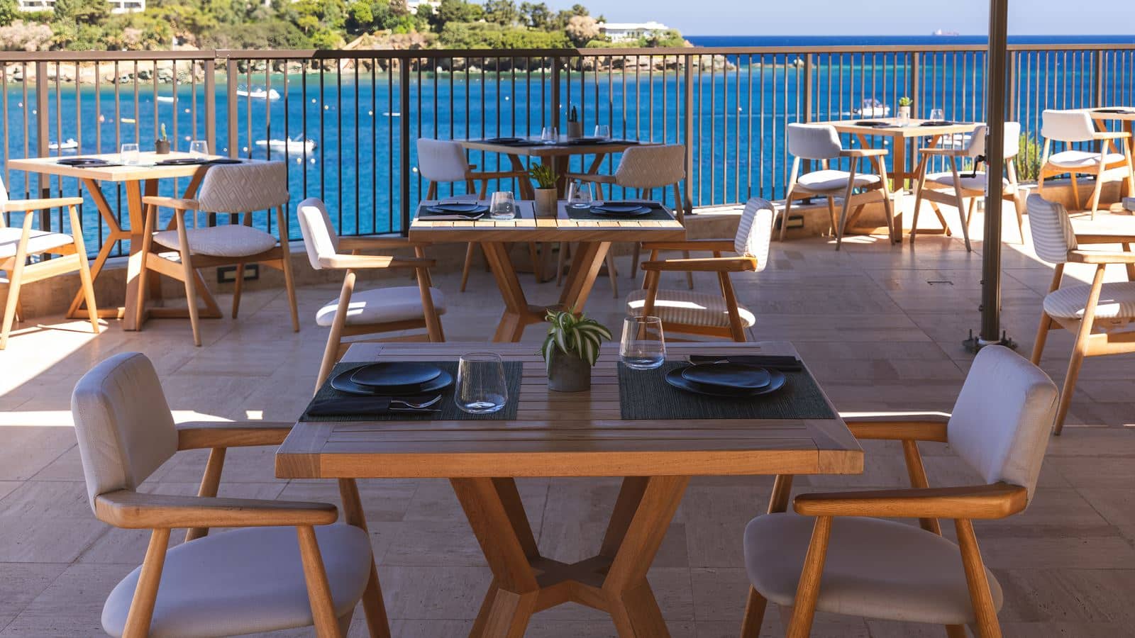 restaurants-main-restaurant