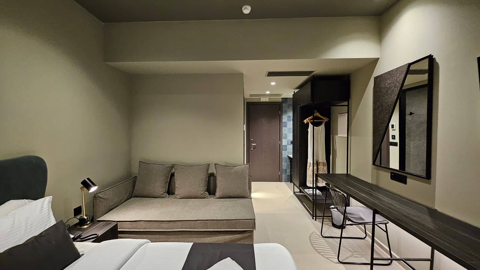 rooms-room-superior-double-balcony-or-terrace