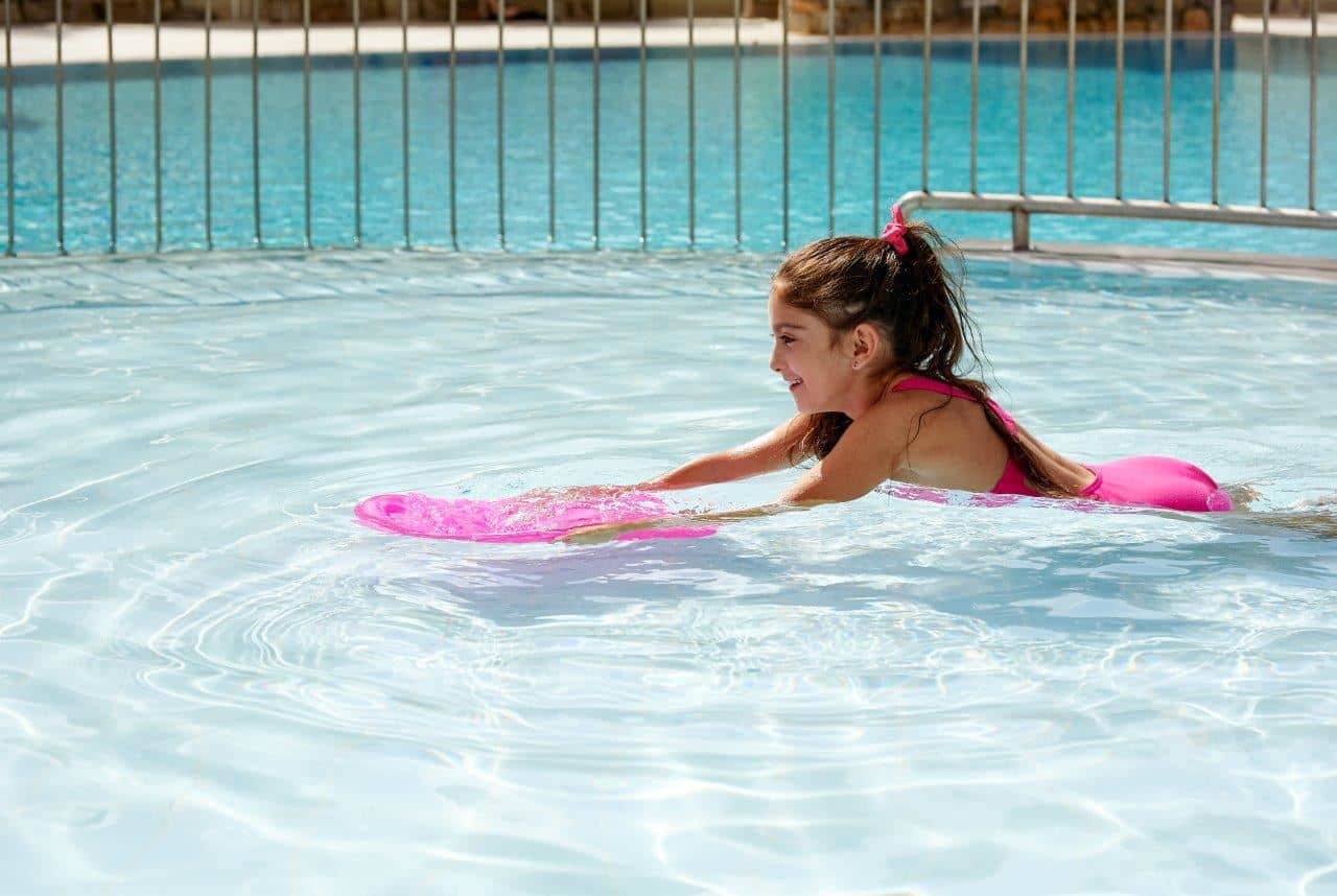 pools-outdoor-childrens-pool