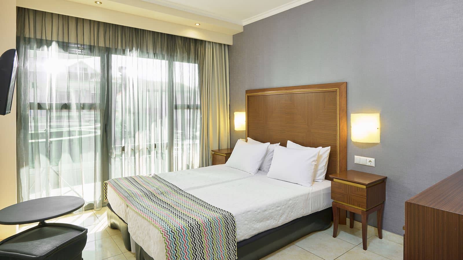 rooms-single-room