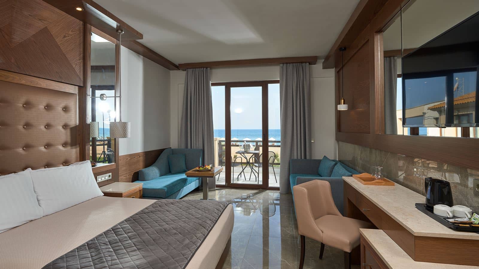 rooms-family-room