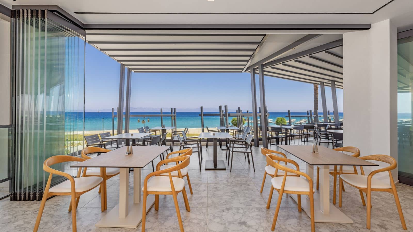 restaurants-thalassa-all-day-restaurant--bar