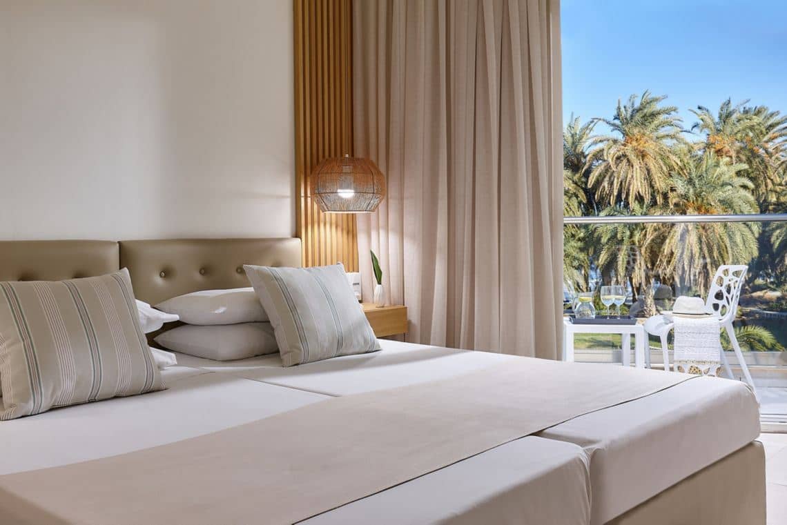 rooms-room-classic-singleuse-balcony