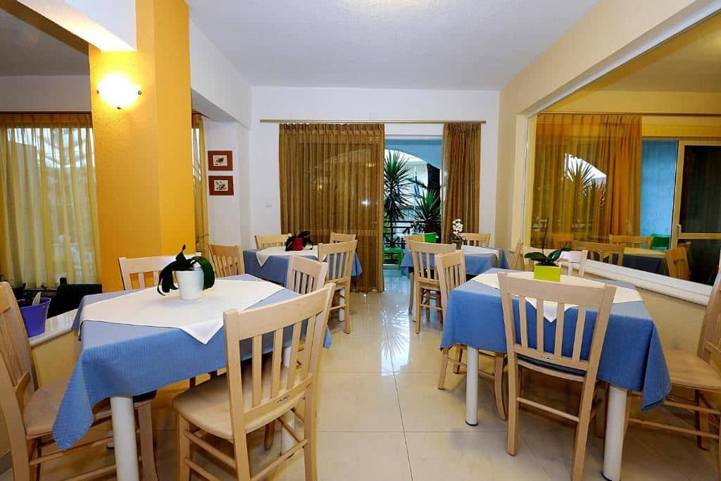 restaurants-main-restaurant